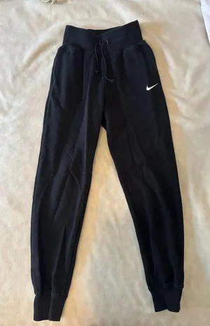 Nike Sweatpants thumbnail 1