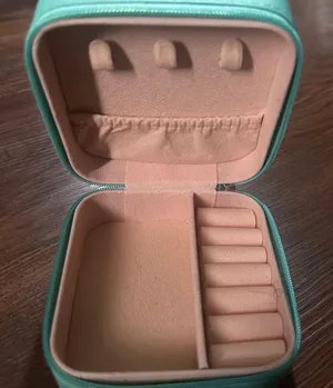 Jewelry box in mint and blush colors Green thumbnail 1