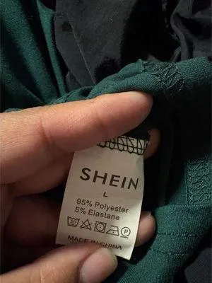 SHEIN Cute Green Crop Top thumbnail 2