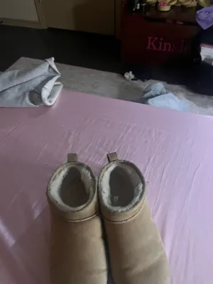 UGG Ultra Classic Mini Boots thumbnail 2