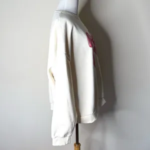 Edikted Cream Bow Brat Printed Sweatshirt NWOT XL thumbnail 6