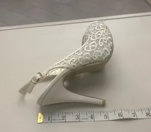 Heels Elegant White Peep-Toe Slingback Heels Audrey Brooke 8 1/2 Great shape thumbnail 5