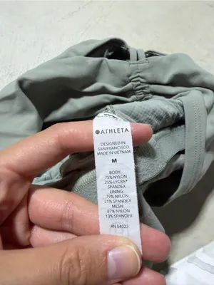 Athleta Ruched Front sports bra Green medium thumbnail 8