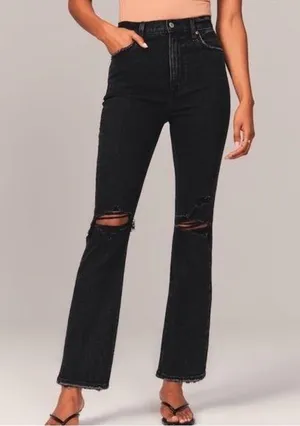 Abercrombie & Fitch The Ankle Straight Ultra High Rise in Black Size 30/10R thumbnail 1