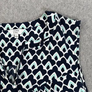 Crown & Ivy Blue Print Sleeveless Blouse Women's Large V-Neck Ruffle Hem Tassel thumbnail 2