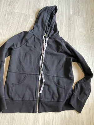 Women's Black Zip-Up Hoodie with Hood and Kangaroo Pockets thumbnail 1