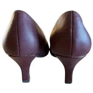 Stefani Collection Burgundy Leather Suede Kitten Heel Pumps Women's 7.5M thumbnail 4
