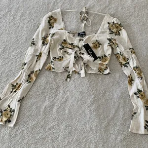 Lulus | Spring On Linen Blend Top thumbnail 3