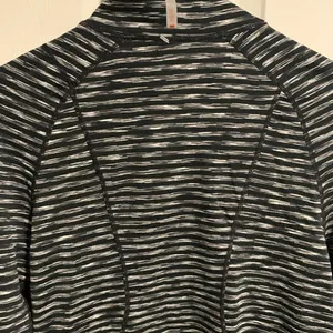 Zetta zip up jacket size large Black thumbnail 5