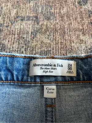Abercrombie & Fitch The Mom Short High Rise Denim Shorts Size 24 thumbnail 6