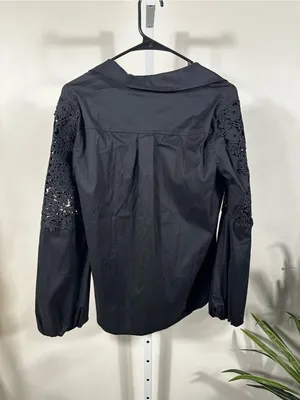 N38. White House Black Market Embroidered Sleeve Button-Front Top thumbnail 4