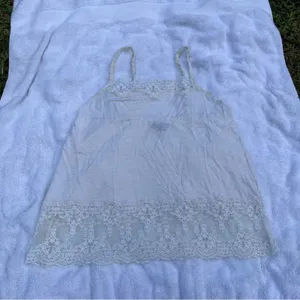 American Eagle White Lace Trim Cami Tank Top Size XS Spaghetti Strap Summer Top‎ thumbnail 2