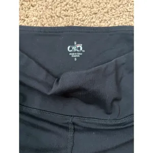 Alo Yoga Black Capri Leggings Mesh Panel Womens Size Small Athletic thumbnail 2