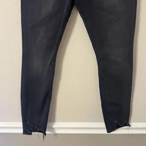 Good American Good Waist Jeans Womens 32‎ Black High Rise Skinny Distressed thumbnail 3