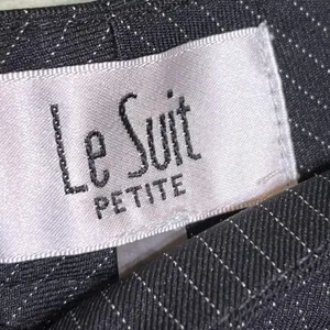 Le Suit Pants Womens 10P Petite Pinstripe Dress Career Office Workwear thumbnail 4