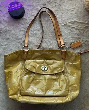 Coach Leah Yellow Shoulder Bag Signature Embossed Design Women's Handbag thumbnail 1