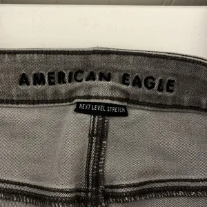 American Eagle hi-rise Jegging Grey distressed jeans. thumbnail 9