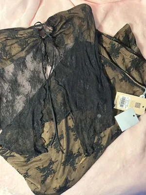 Tiger Mist Skirt (Has Flaws Shown In Photos) thumbnail 2