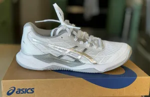 ASICS Women’s  Volleyball Shoes thumbnail 1
