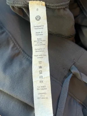 Lululemon License to Train High-Rise Active Pant Women's Size 8 in Black in EUC! thumbnail 6