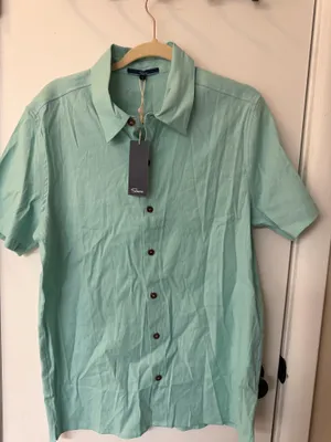 Shore Brand men’s shirt size small thumbnail 1
