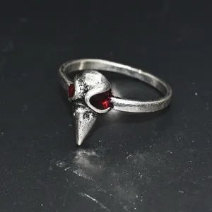 Gothic Raven Head Ring Silver thumbnail 2