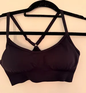 Gymshark Seamless Bra thumbnail 1
