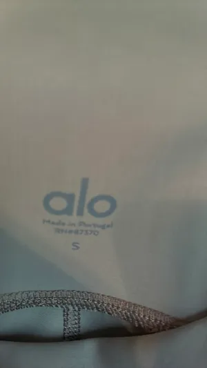 Alo Distressed Yoga leggings thumbnail 3