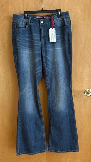 Standards And Practices Clarice Mid rise Bootcut‎ Plus Size 18 NWT Blue thumbnail 1