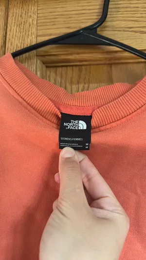 Coral The North Face Crewneck thumbnail 4