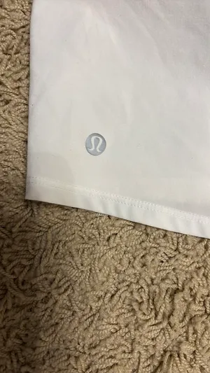 Lululemon Shorts thumbnail 4