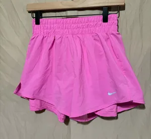 Nike shorts thumbnail 1