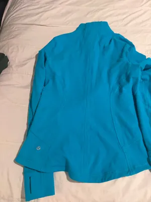 Lululemon jacket  thumbnail 6