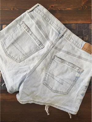 Vintage Y2K American Eagle Low Rise Distressed Denim Cutoff Shorts size 4 thumbnail 4