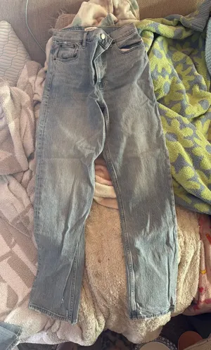 Abercrombie High-Rise Jeans 90s Straight thumbnail 1