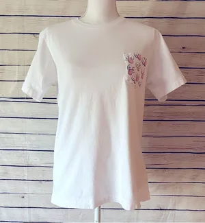UNIQLO / KAWS S/S UT Pocket Tee - Unisex Medium thumbnail 1