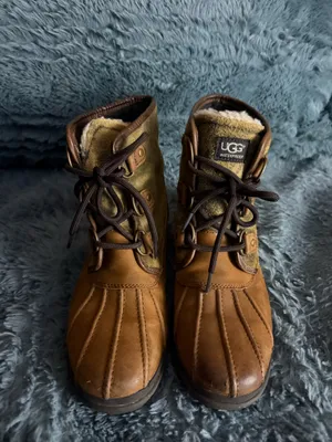 UGG Women’s Boots thumbnail 2