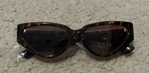Cute sunglasses thumbnail 1