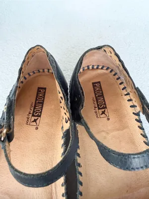 Pikolinos Puerto Vallarta Perforated Leather Mary Jane Flats Navy EU 40 / US 9.5 thumbnail 10