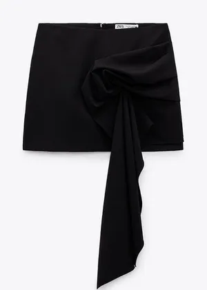 NWT Zara black asymmetric mini skirt Limited Edition. Size Large thumbnail 1