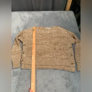 Madewell Cozy Marled Knit Sweater in Beige-Brown side buttons small thumbnail 7