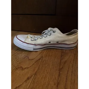 Converse Chuck Taylor All Star Low White Size 5 men 7 women Shoes Sneakers thumbnail 3