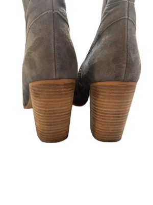 FREE PEOPLE Breakers Suede Heeled Boots Size 38 Gray Block Heel Zip Side Booties thumbnail 5