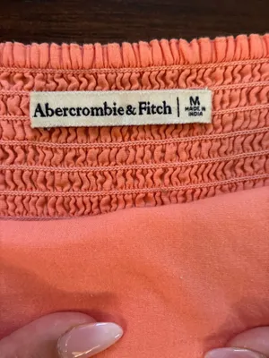 Abercrombie Top Women’s Small thumbnail 2
