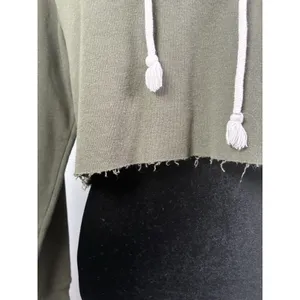 Wild Fable Womens Olive Green Cropped‎ Hoodie Raw Hem Pullover Sweatshirt Small thumbnail 4