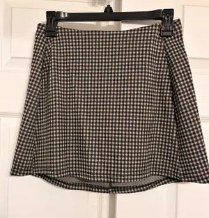 Skirt Multiple Size M thumbnail 1