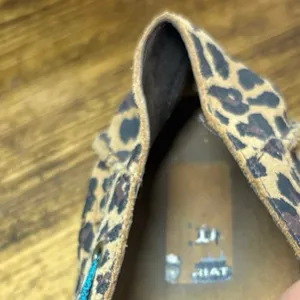 Ariat Tan Leopard Print Loafers‎ Size 7.5 thumbnail 9