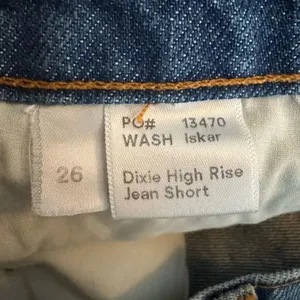 Reformation Dixie High rise Jean Shorts Iskar Wash NWT 26 thumbnail 6