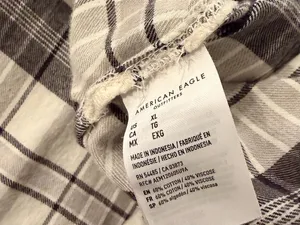 American Eagle Size XL Seriously Lived-In Gray Plaid Flannel Shirt Pearl Snap thumbnail 9