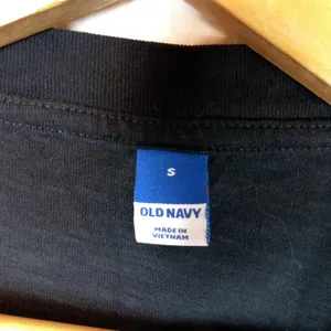 Old Navy Vintage Tee Womens S Black Boxy Oversized Cotton Crewneck Minimalist thumbnail 6